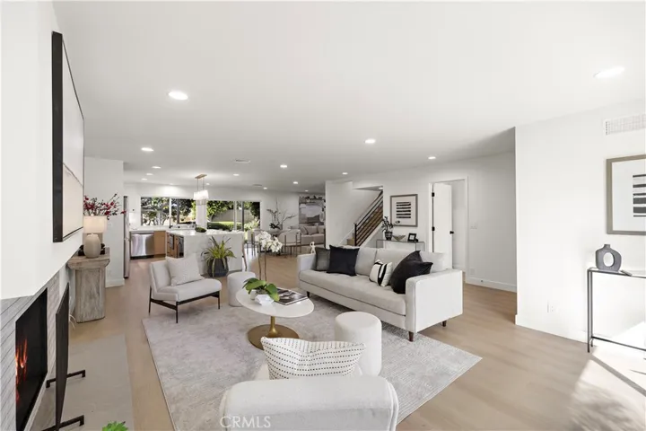 21361 Lemontree, Huntington Beach, California 92646