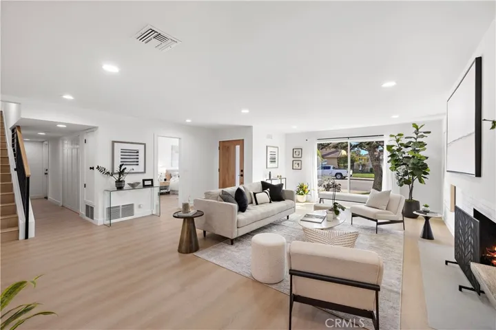 21361 Lemontree, Huntington Beach, California 92646