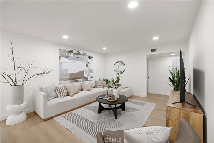 21361 Lemontree, Huntington Beach, California 92646