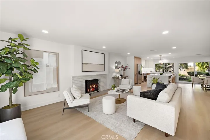 21361 Lemontree, Huntington Beach, California 92646