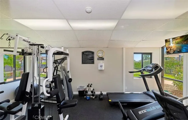 CLUBHOUSE GYM