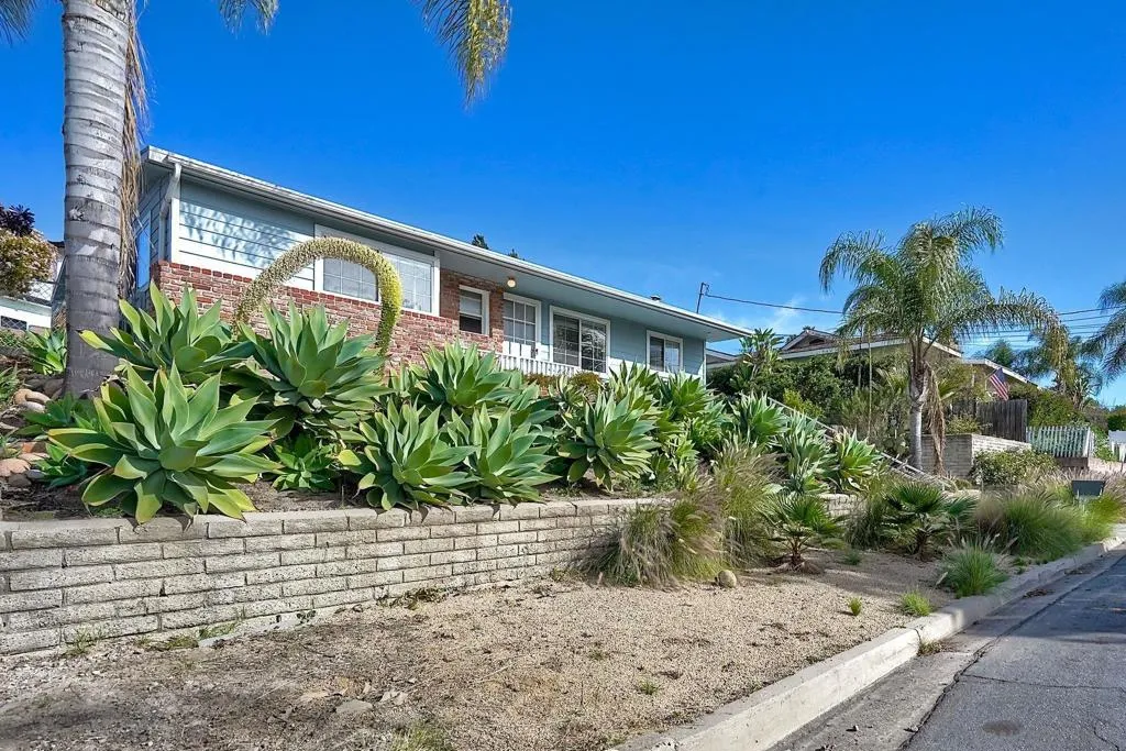 2698 Carlow Street, El Cajon, California 92020 home-pic-3