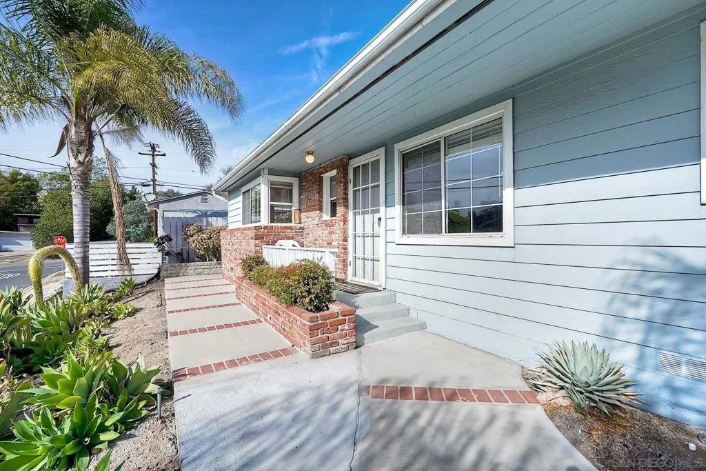 2698 Carlow Street, El Cajon, California 92020 home-pic-6