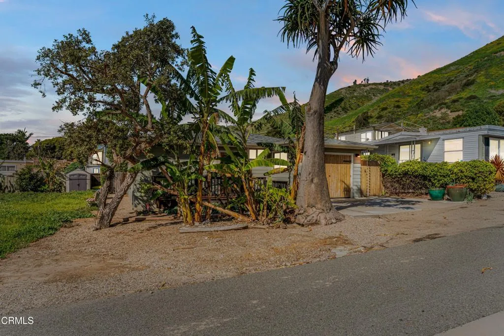 7035 Oxnard Avenue, Ventura, California 93001 home-pic-41