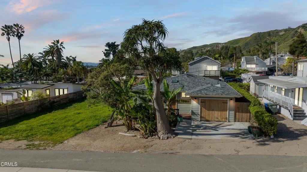 7035 Oxnard Avenue, Ventura, California 93001 home-pic-37