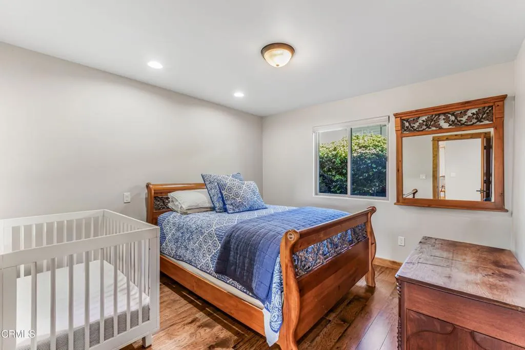 7035 Oxnard Avenue, Ventura, California 93001 home-pic-21