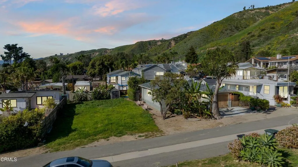 7035 Oxnard Avenue, Ventura, California 93001 home-pic-40