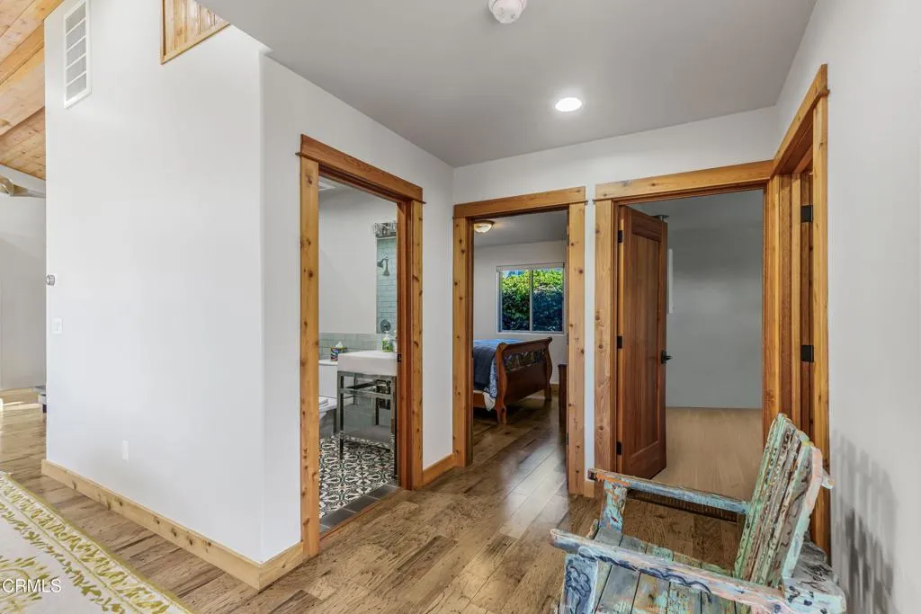 7035 Oxnard Avenue, Ventura, California 93001 home-pic-20