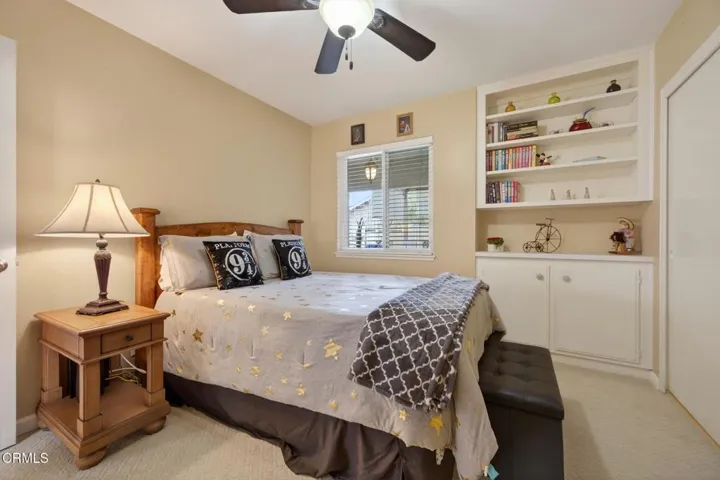 25-web-or-mls-Upmarketmedia_290Dan-078