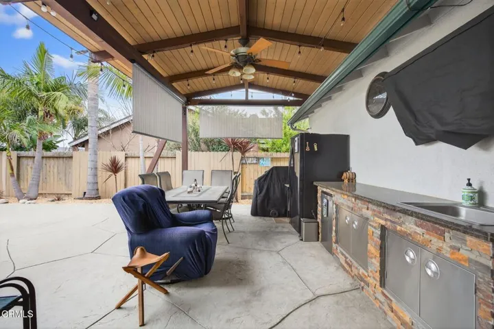 29-web-or-mls-Upmarketmedia_290Dan-089