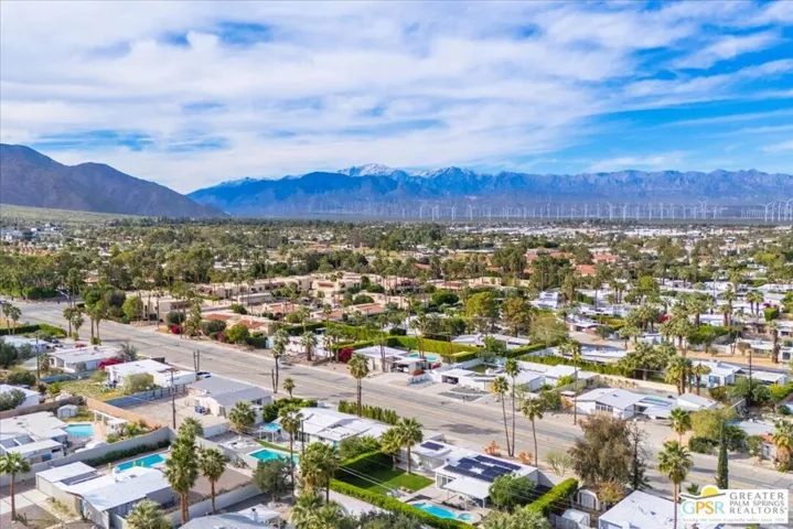 439 E Racquet Club Road, Palm Springs, California 92262