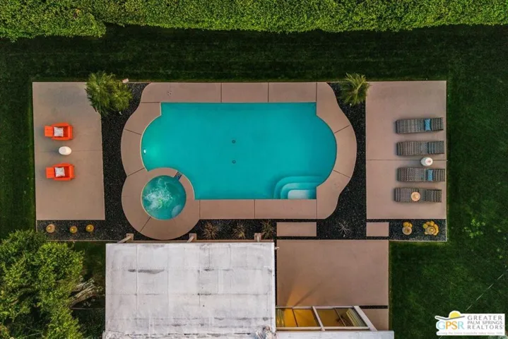 439 E Racquet Club Road, Palm Springs, California 92262