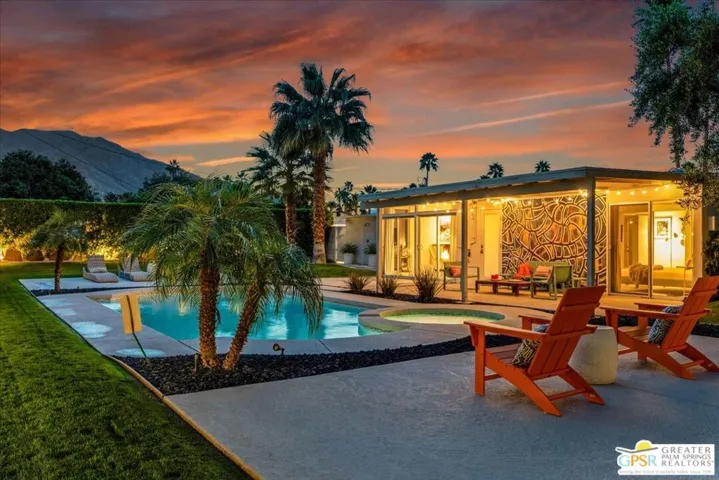 439 E Racquet Club Road, Palm Springs, California 92262