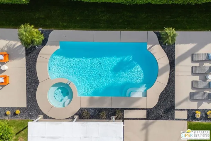 439 E Racquet Club Road, Palm Springs, California 92262
