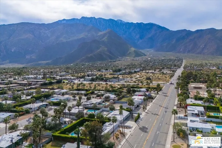 439 E Racquet Club Road, Palm Springs, California 92262