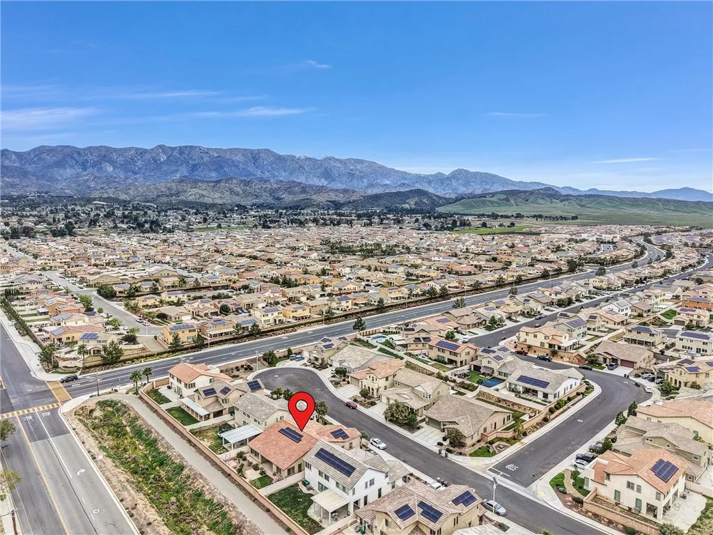 1587 Milky, Beaumont, California 92223 home-pic-33