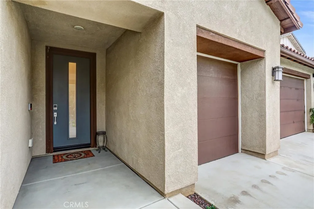 1587 Milky, Beaumont, California 92223 home-pic-2
