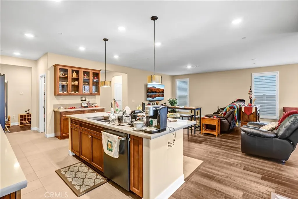 1587 Milky, Beaumont, California 92223 home-pic-10