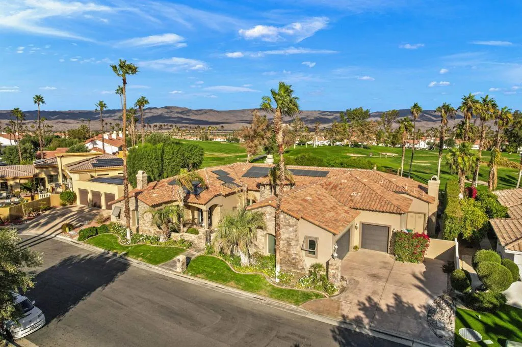 352 Crest Lake Drive, Palm Desert, California 92211 home-pic-66