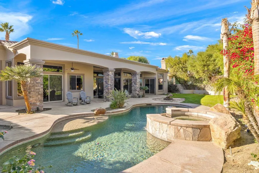 352 Crest Lake Drive, Palm Desert, California 92211 home-pic-77