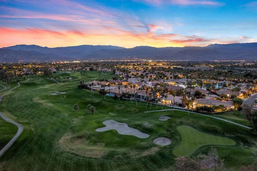 352 Crest Lake Drive, Palm Desert, California 92211 home-pic-70