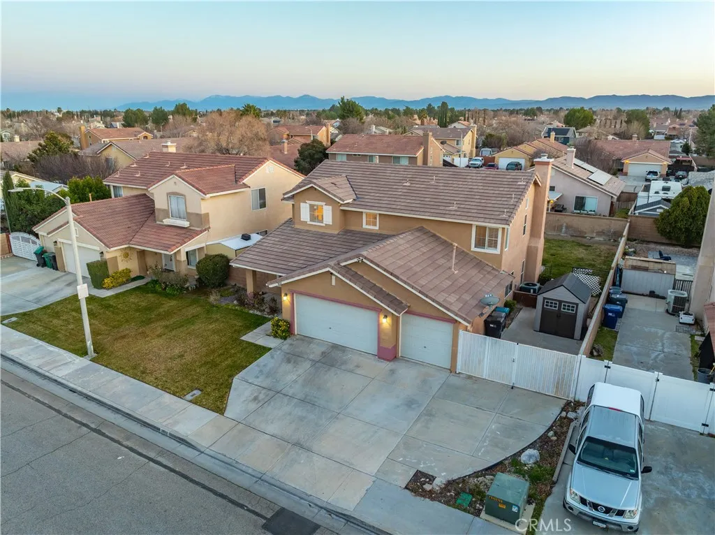 2822 W Lumber, Lancaster, California 93536 home-pic-44