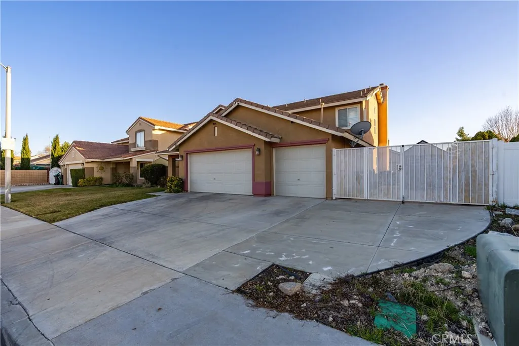 2822 W Lumber, Lancaster, California 93536 home-pic-49