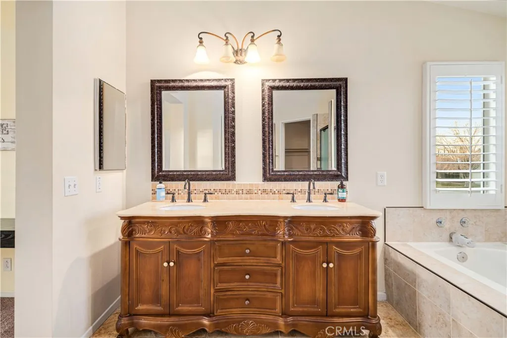 2822 W Lumber, Lancaster, California 93536 home-pic-25