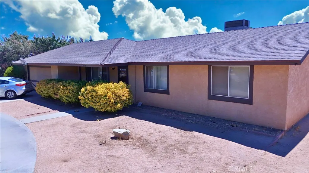 15781 Arbury, Hesperia, California 92345 home-pic-1