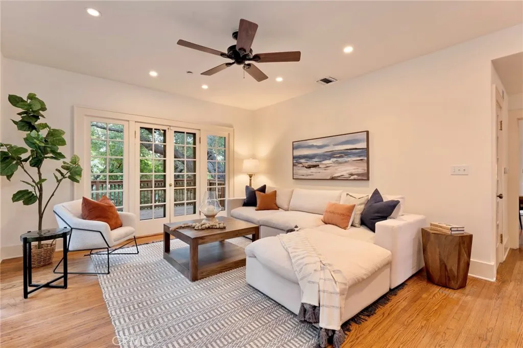 354 N Canon Avenue, Sierra Madre, California 91024 home-pic-28