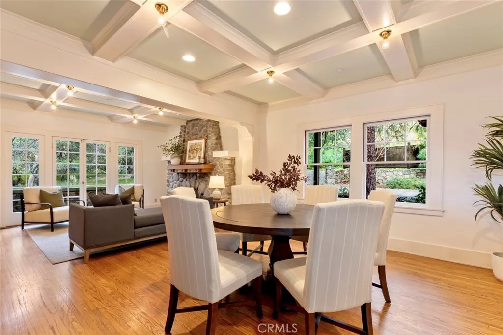 354 N Canon Avenue, Sierra Madre, California 91024 home-pic-26