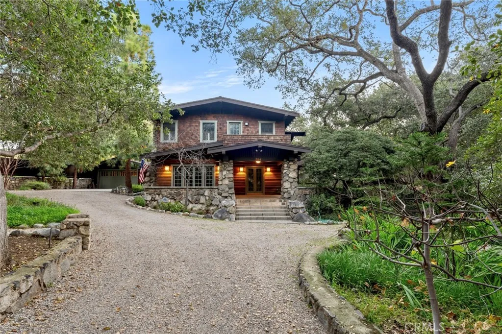 354 N Canon Avenue, Sierra Madre, California 91024 home-pic-2
