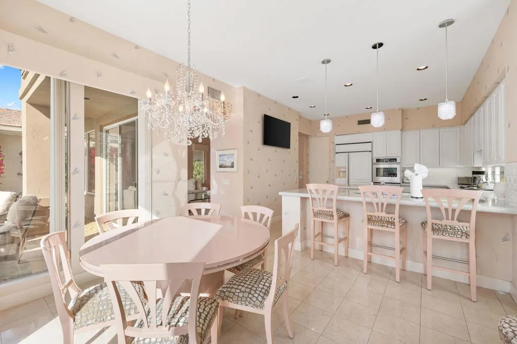 713 Red Arrow Trail, Palm Desert, California 92211 home-pic-20