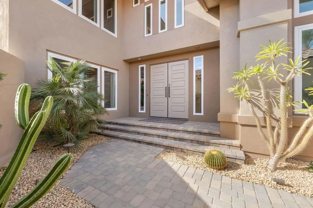 713 Red Arrow Trail, Palm Desert, California 92211 home-pic-11