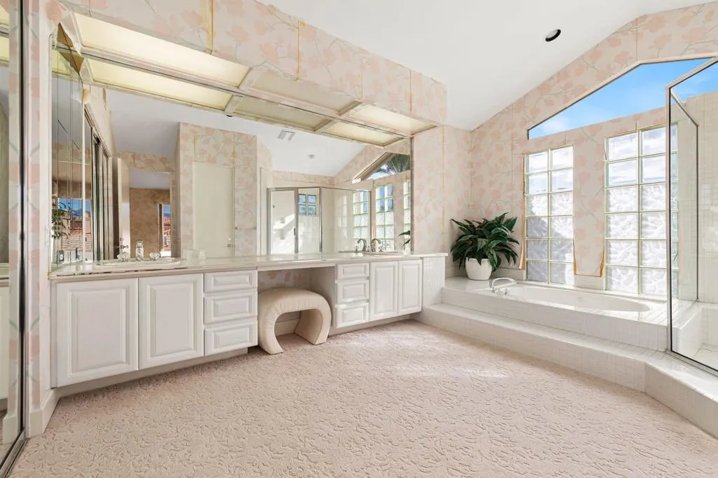 713 Red Arrow Trail, Palm Desert, California 92211 home-pic-46