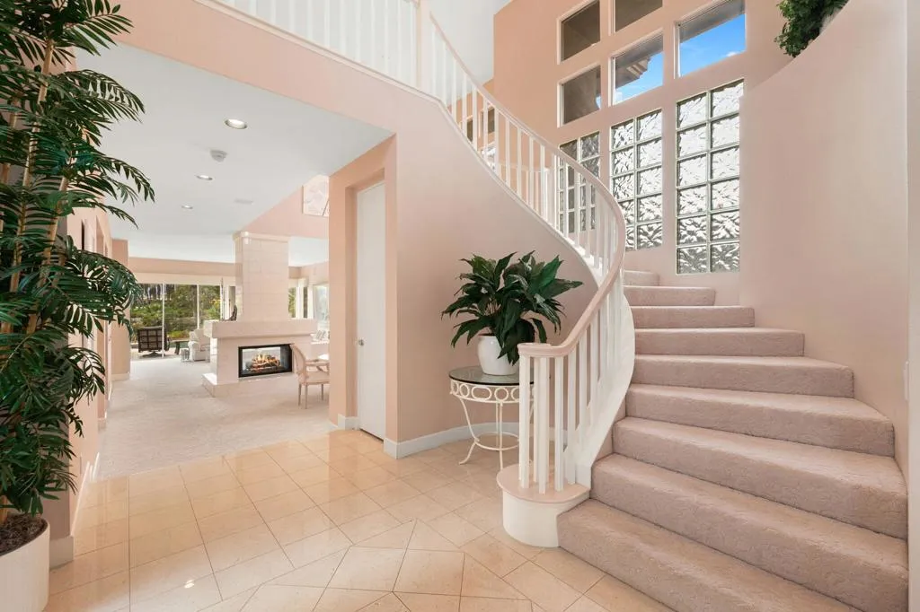 713 Red Arrow Trail, Palm Desert, California 92211 home-pic-14
