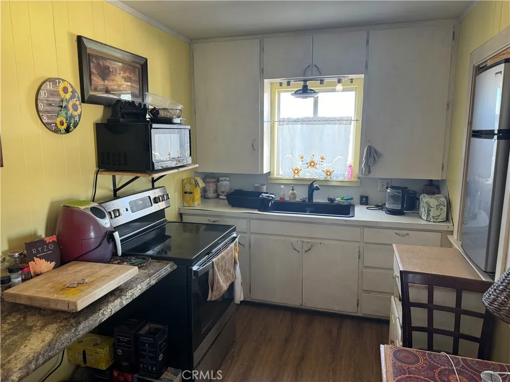 4759 Pinto Mountain, 29 Palms, California 92277 home-pic-9