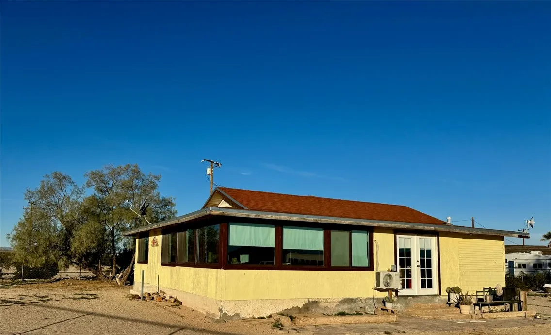 4759 Pinto Mountain, 29 Palms, California 92277 home-pic-4