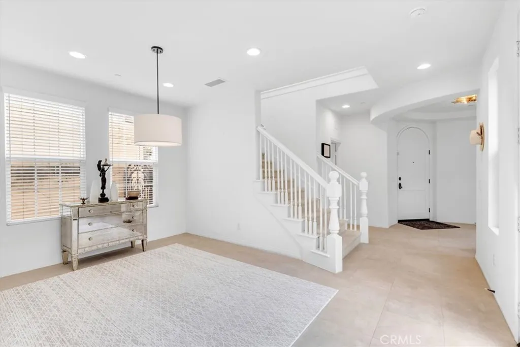 305 Via Los Tilos, San Clemente, California 92673 home-pic-10