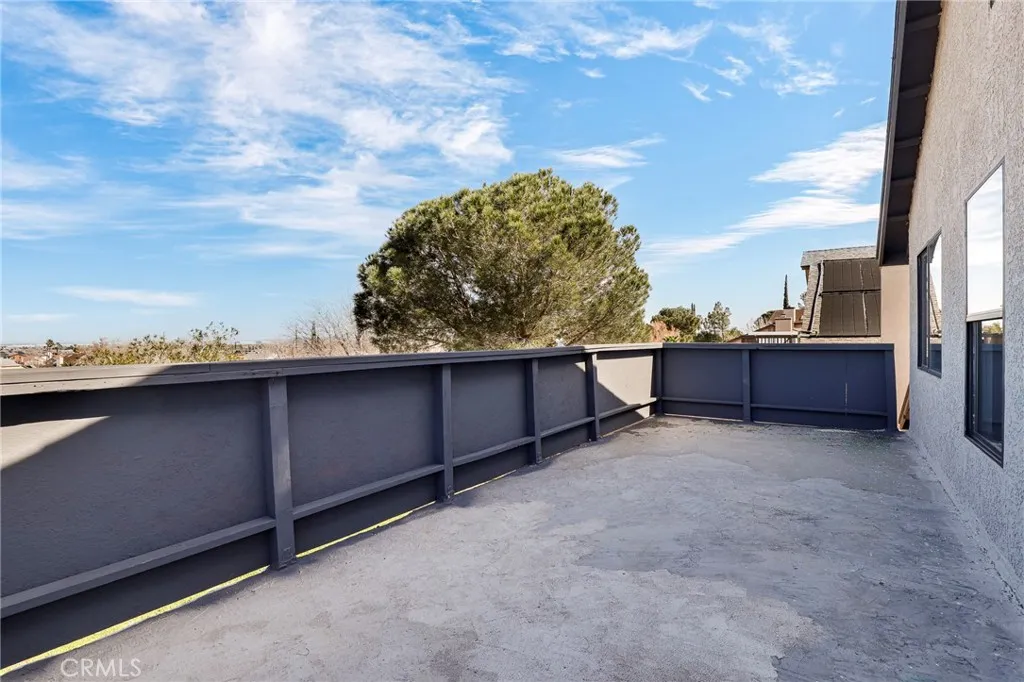 153 Deblynn Court, Palmdale, California 93550 home-pic-37