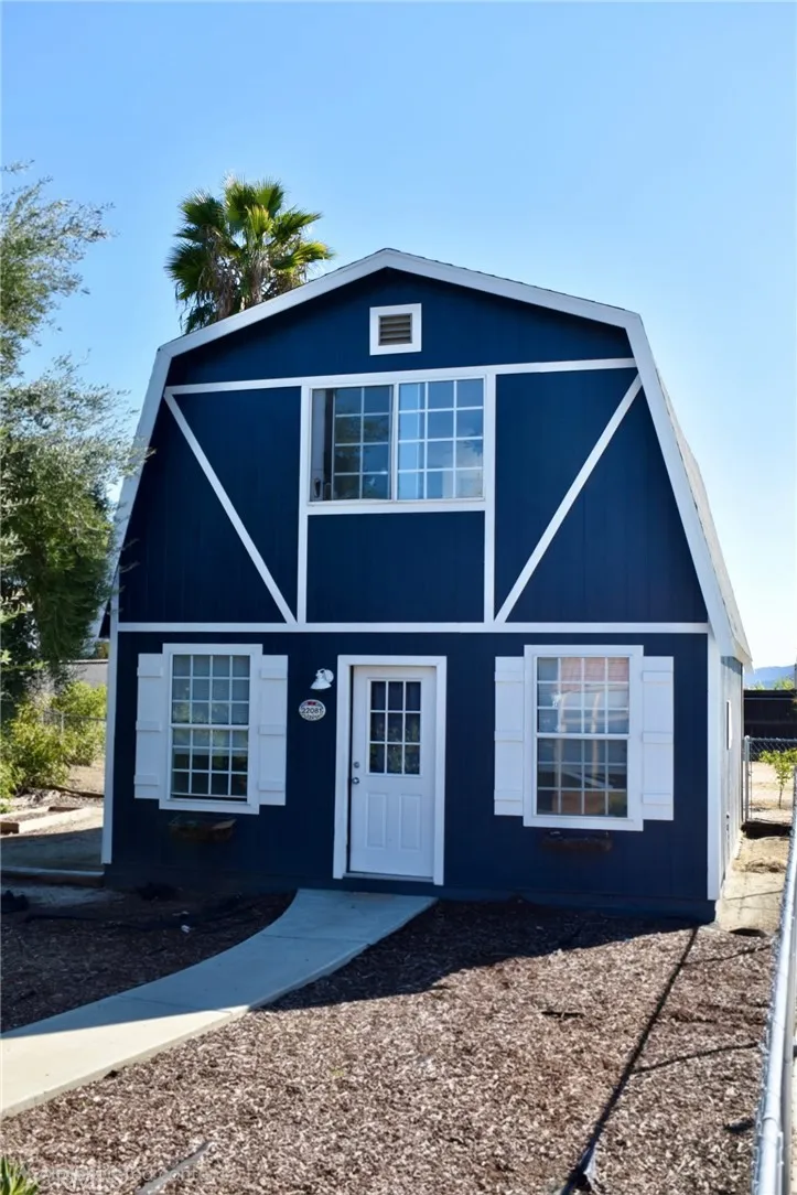 22081 Windtree, Wildomar, California 92595 home-pic-10