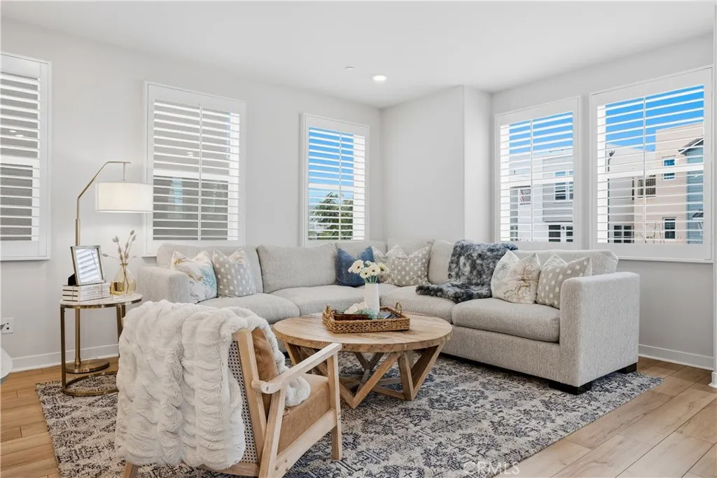 5 Splendor, Ladera Ranch, California 92694 home-pic-13
