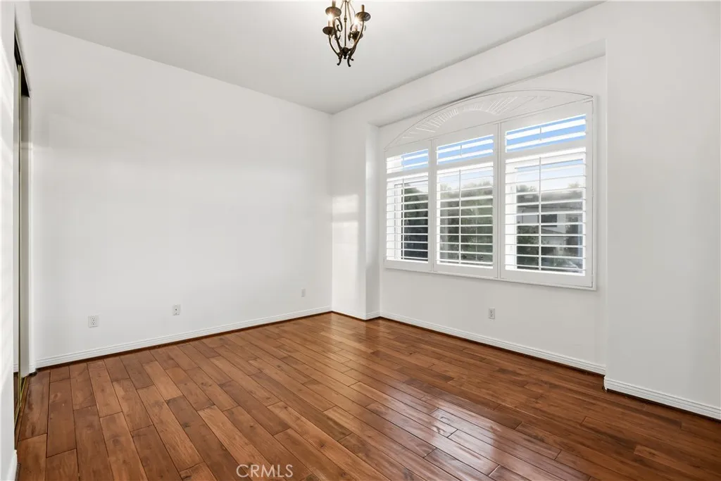 25301 Prado De Los Arboles, Calabasas, California 91302 home-pic-16