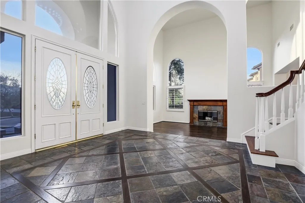 25301 Prado De Los Arboles, Calabasas, California 91302 home-pic-4
