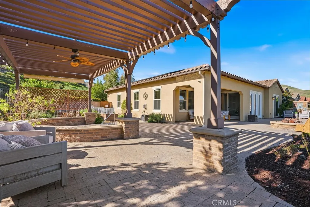 16 Planeo, Rancho Mission Viejo, California 92694 home-pic-3