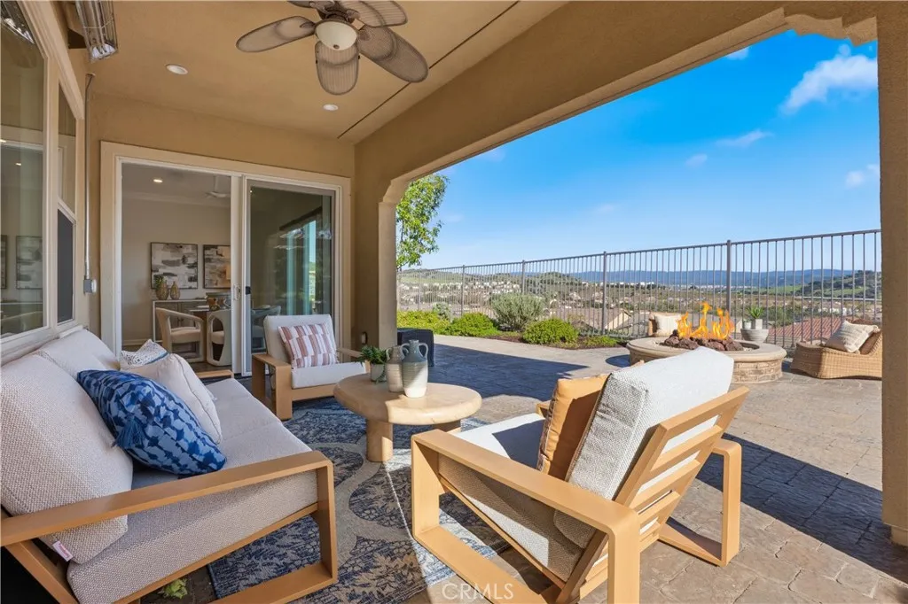 16 Planeo, Rancho Mission Viejo, California 92694 home-pic-40
