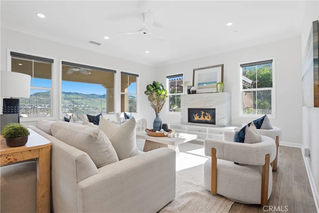 16 Planeo, Rancho Mission Viejo, California 92694 home-pic-10
