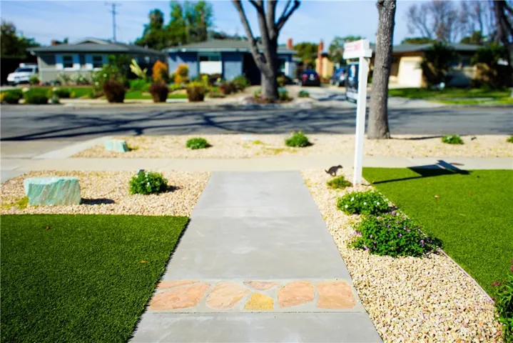 Artful landscape and hardscape