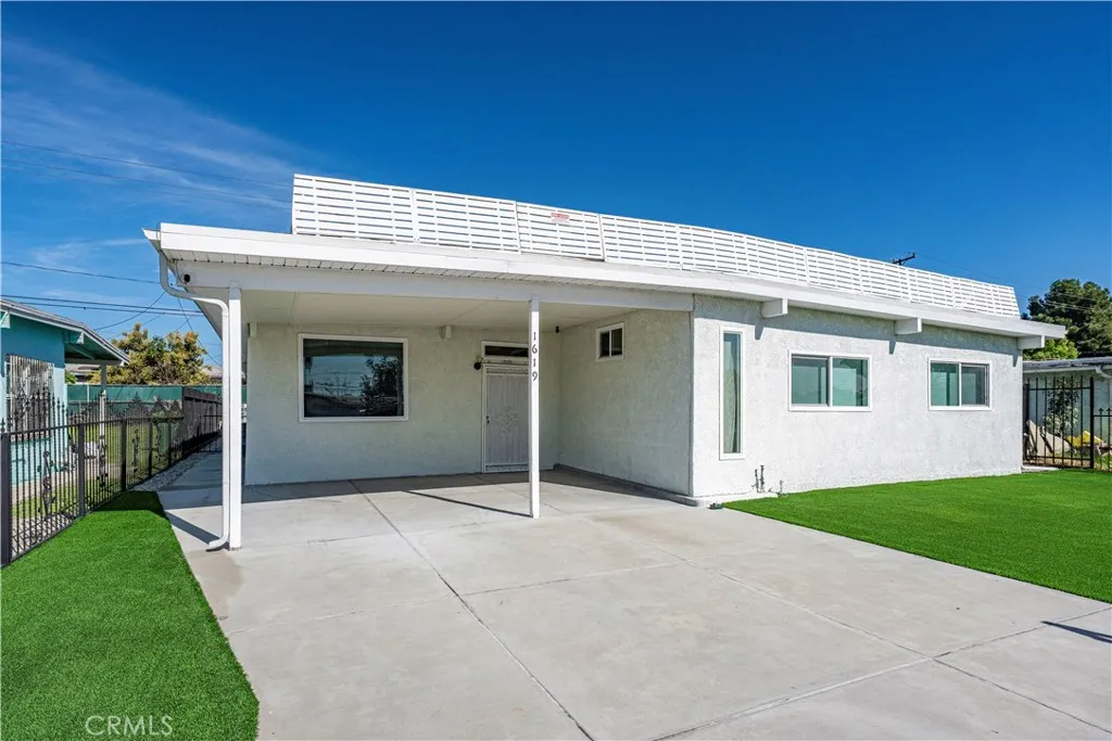 1619 W 163rd, Compton, California 90220 home-pic-2