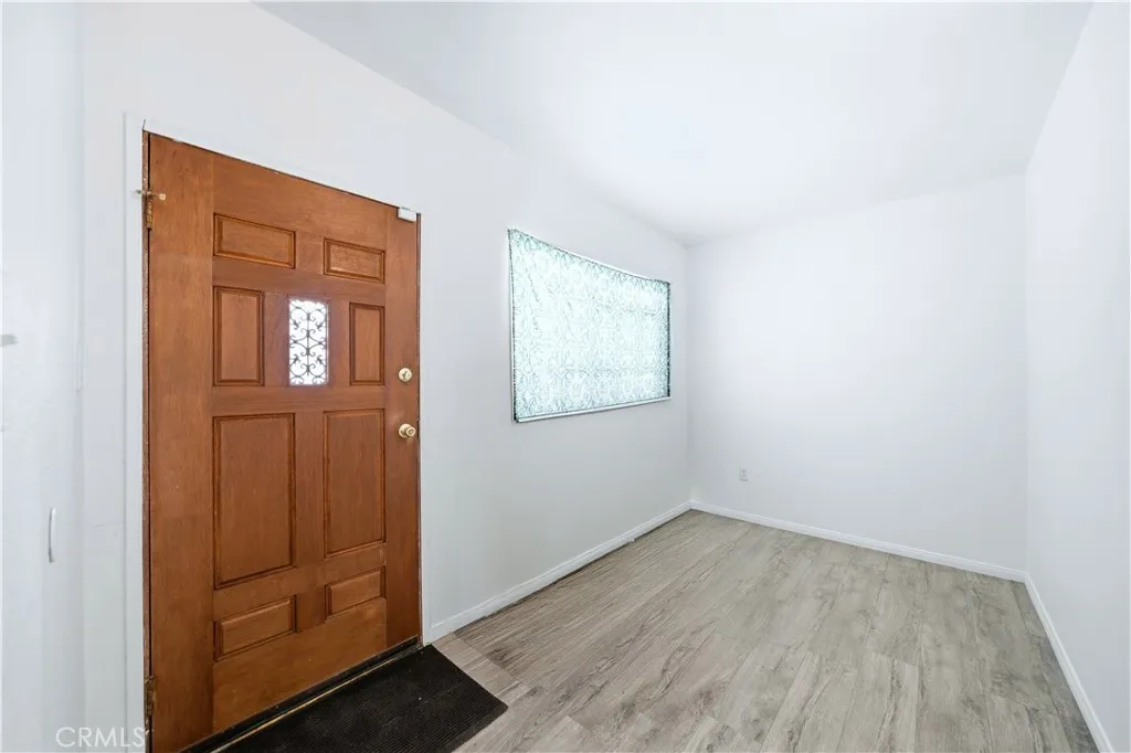 1619 W 163rd, Compton, California 90220 home-pic-4
